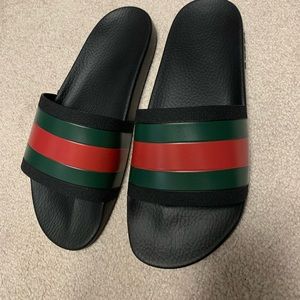 MENS Gucci Pursuit ‘72 Sport Slide